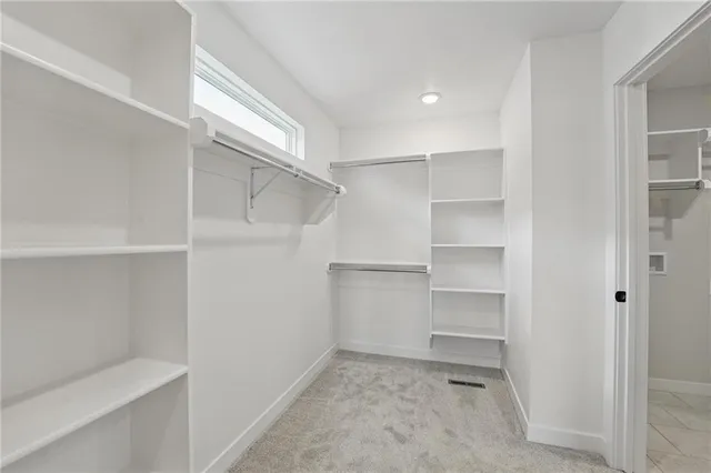 $434,900 | 778 Creekmoor Drive, Raymore, MO 64083