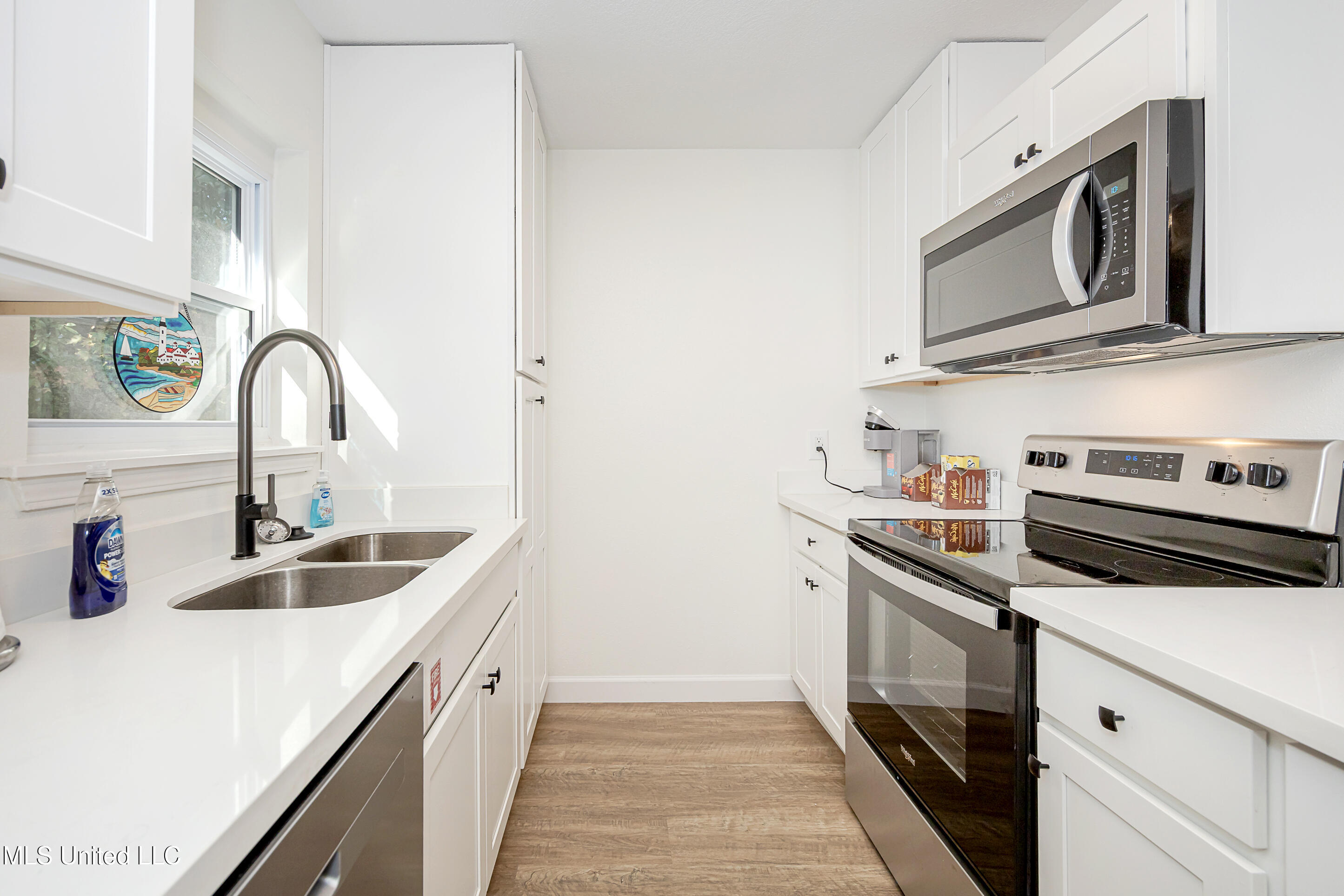 114 Ethel Circle, Unit 8 Ocean Springs, MS 39564 - Photo 16 of 35 IMG_6234