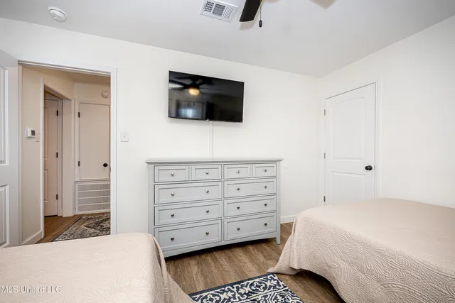 $2,000 | 114 Ethel Circle, Unit 8, Ocean Springs, MS 39564