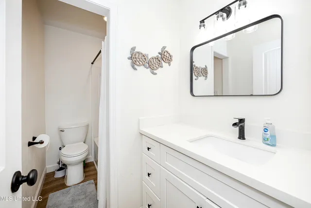 $2,000 | 114 Ethel Circle, Unit 8, Ocean Springs, MS 39564