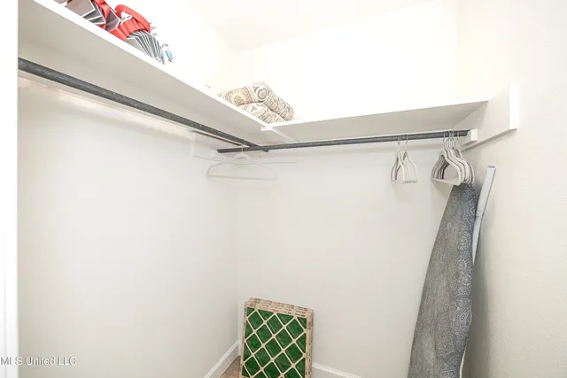 $2,000 | 114 Ethel Circle, Unit 8, Ocean Springs, MS 39564