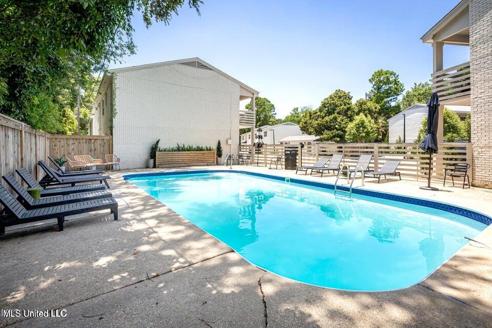 114 Ethel Circle, Unit 8 Ocean Springs, MS 39564 - Photo 31 of 35 20250723195604921275000000-o