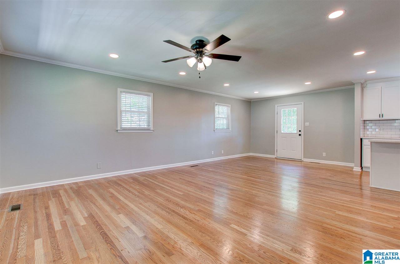 1115 Park Avenue Oneonta, AL 35121 - Photo 9 of 33