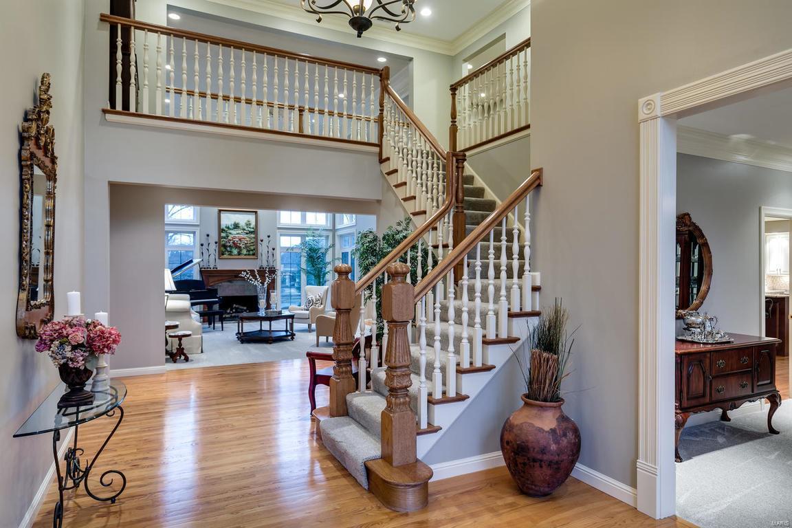 1427 Topping Road Town and Country, MO 63131 - Photo 11 of 33 Gallery Image 11
