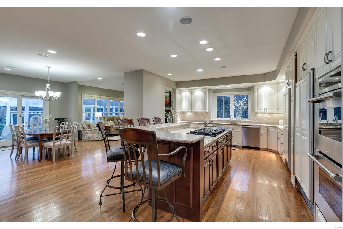 1427 Topping Road Town and Country, MO 63131 - Photo 15 of 33 Gallery Image 15