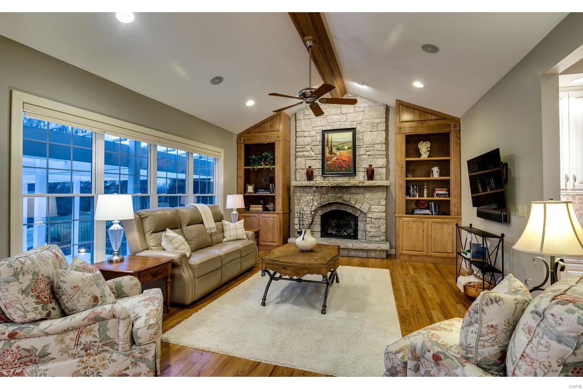 1427 Topping Road Town and Country, MO 63131 - Photo 19 of 33 Gallery Image 19