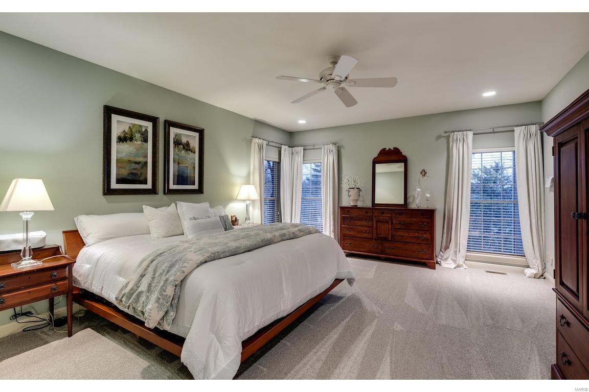 1427 Topping Road Town and Country, MO 63131 - Photo 23 of 33 Gallery Image 23