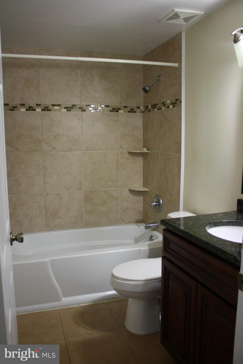2303 Old Trail Drive Reston, VA 20191 - Photo 6 of 16 Bath