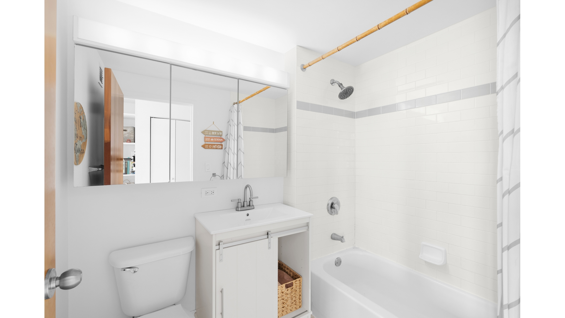 520 West 23rd Street, Unit 14A Manhattan, NY 10011 - Photo 6 of 9