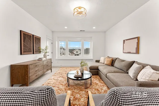 $1,195,000 | 5285 West Maggio Drive, Meridian, ID 83646