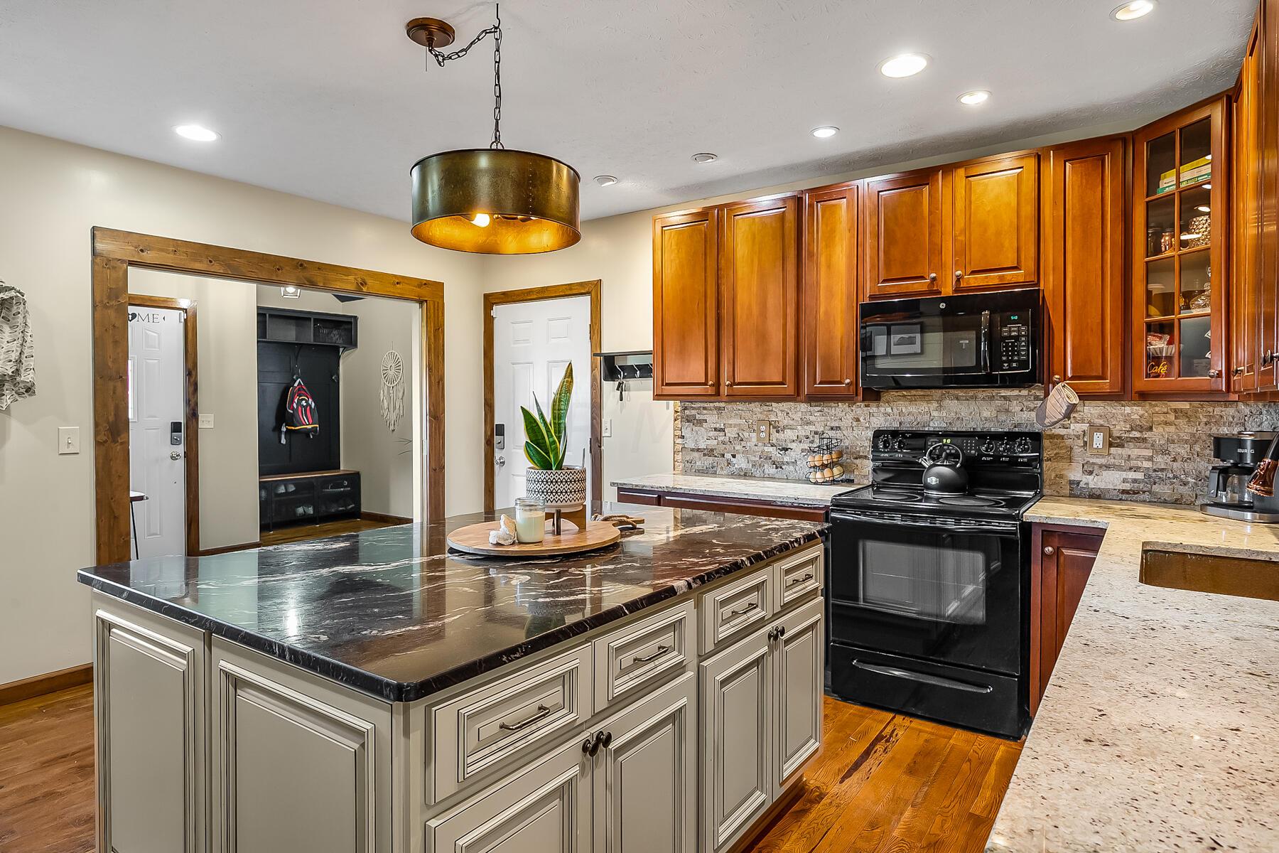 1540 Buttermilk Hill Road Delaware, OH 43015 - Photo 37 of 68 Kitchen