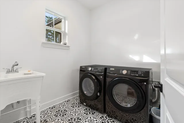 a flag is sitting in the middle of a forest