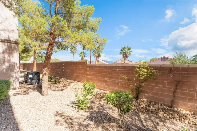 $218,000 | 6770 Caporetto Lane, Unit 102, North Las Vegas, NV 89084