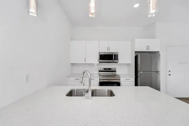 $2,400 | 380 Famagusta Drive, Davenport, FL 33896