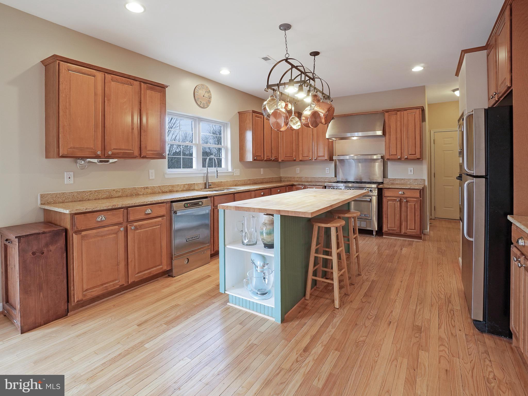 3124 Valley View Court Rohrersville, MD 21779 - Photo 6 of 31 Gallery Image 6
