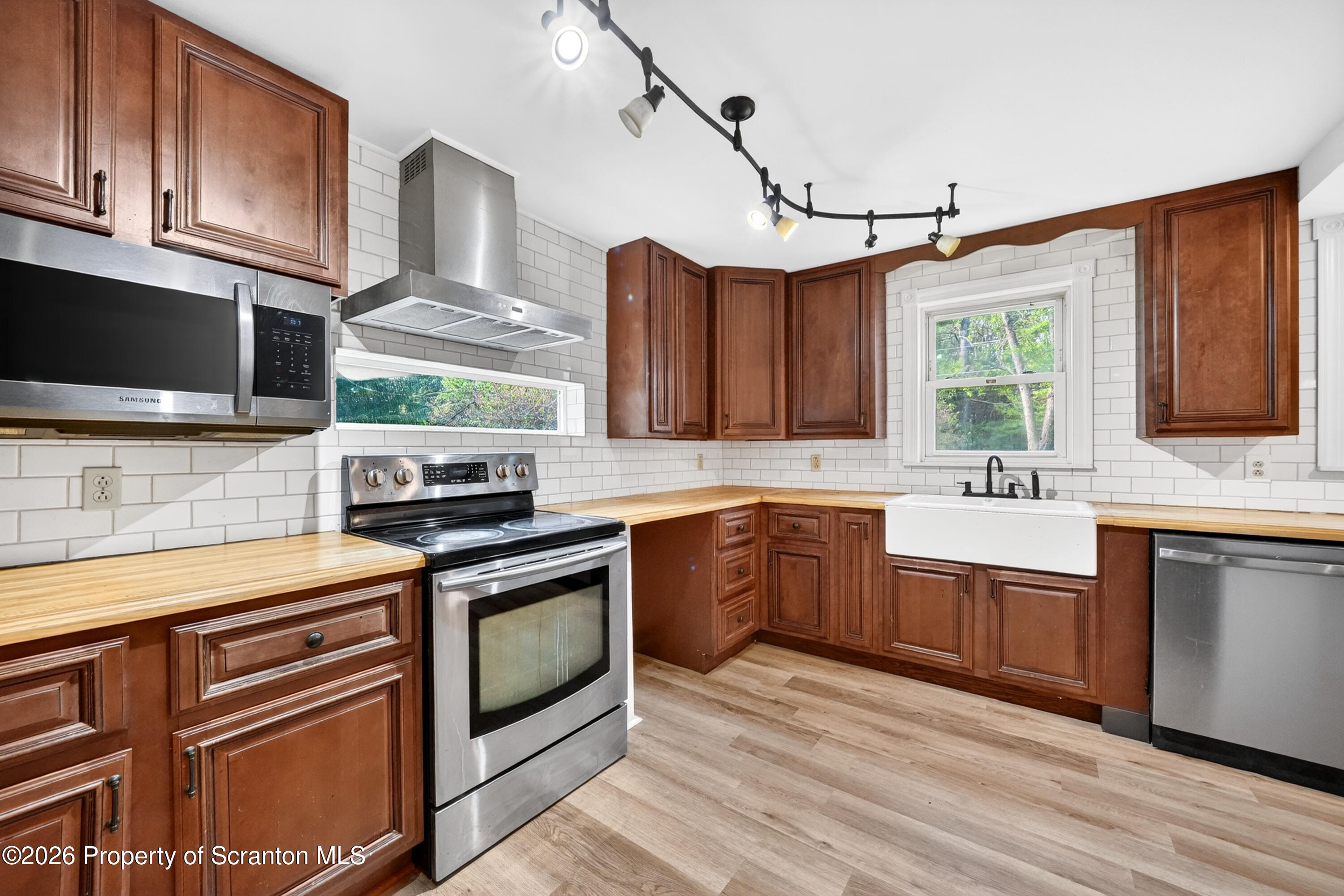 1206 Cherry Lane Road East Stroudsburg, PA 18301 - Photo 39 of 64 028_DSC05091