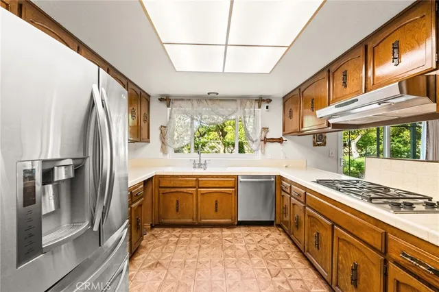 $2,395,000 | 18471 Hillcrest Avenue, Villa Park, CA 92861