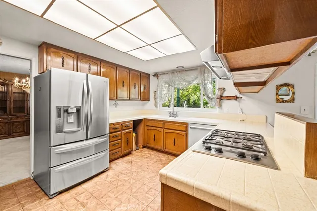 $2,395,000 | 18471 Hillcrest Avenue, Villa Park, CA 92861