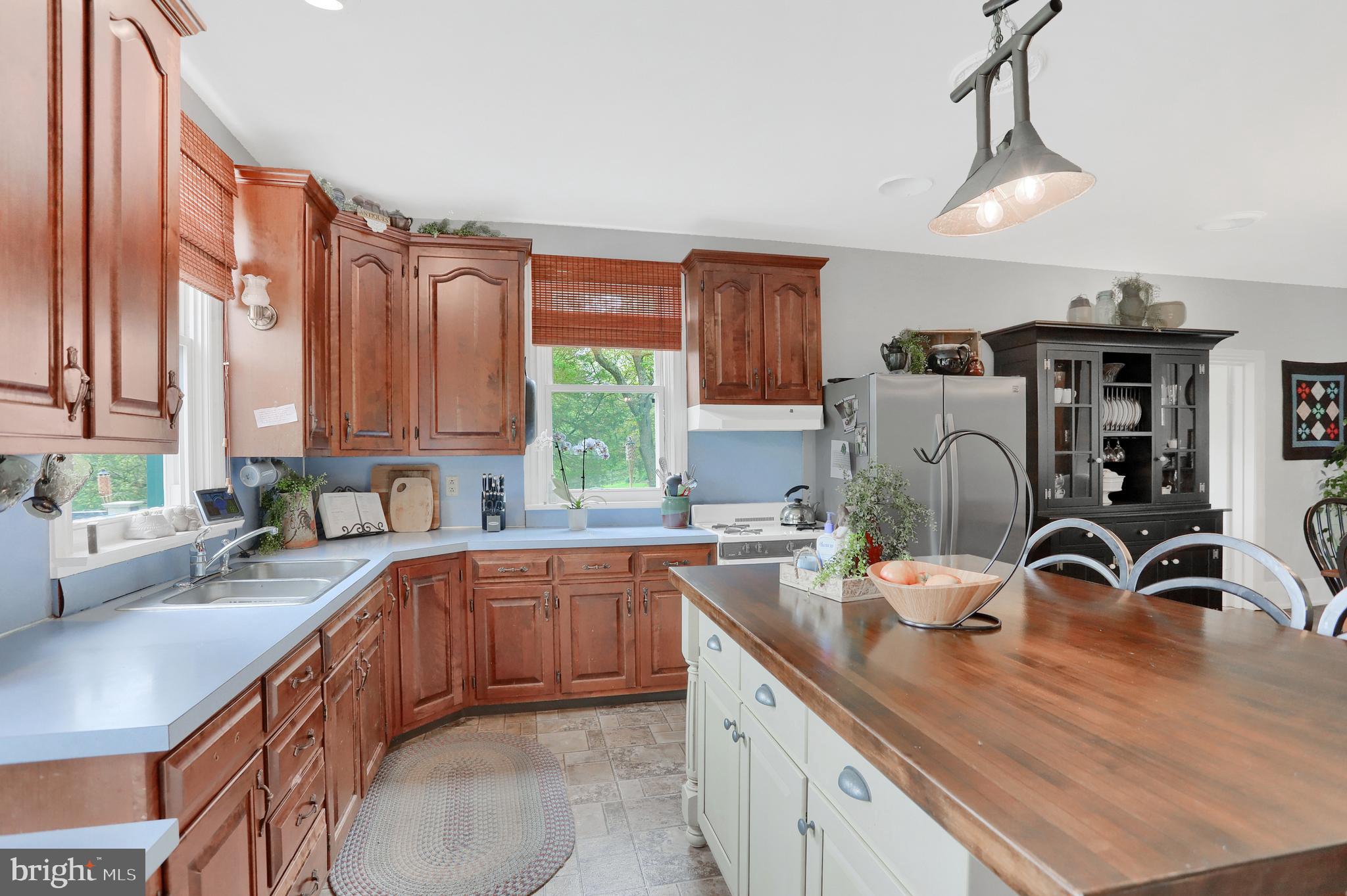 355 Lyons Road Millerstown, PA 17062 - Photo 11 of 81 Gallery Image 11