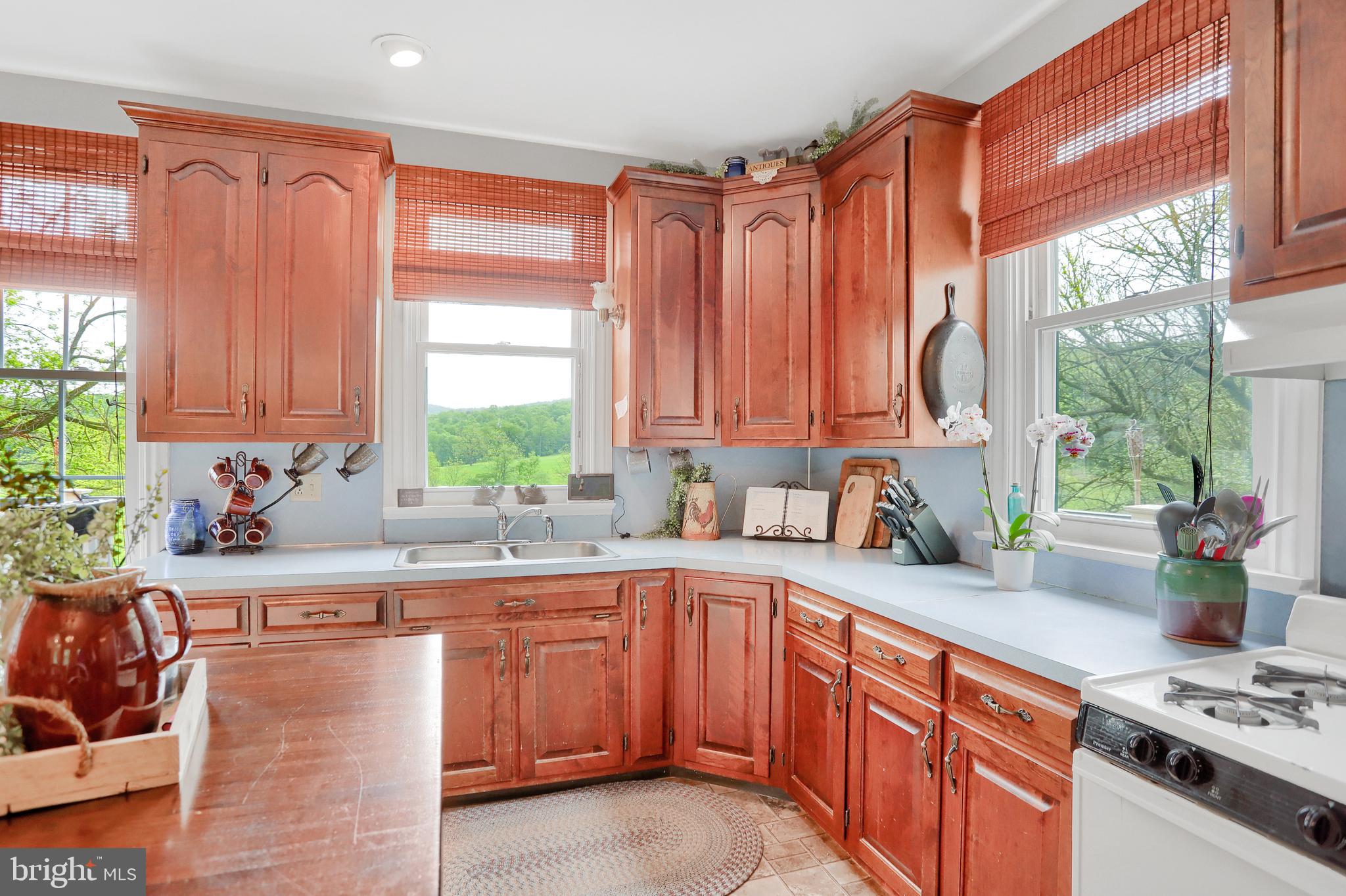 355 Lyons Road Millerstown, PA 17062 - Photo 13 of 81 Gallery Image 13