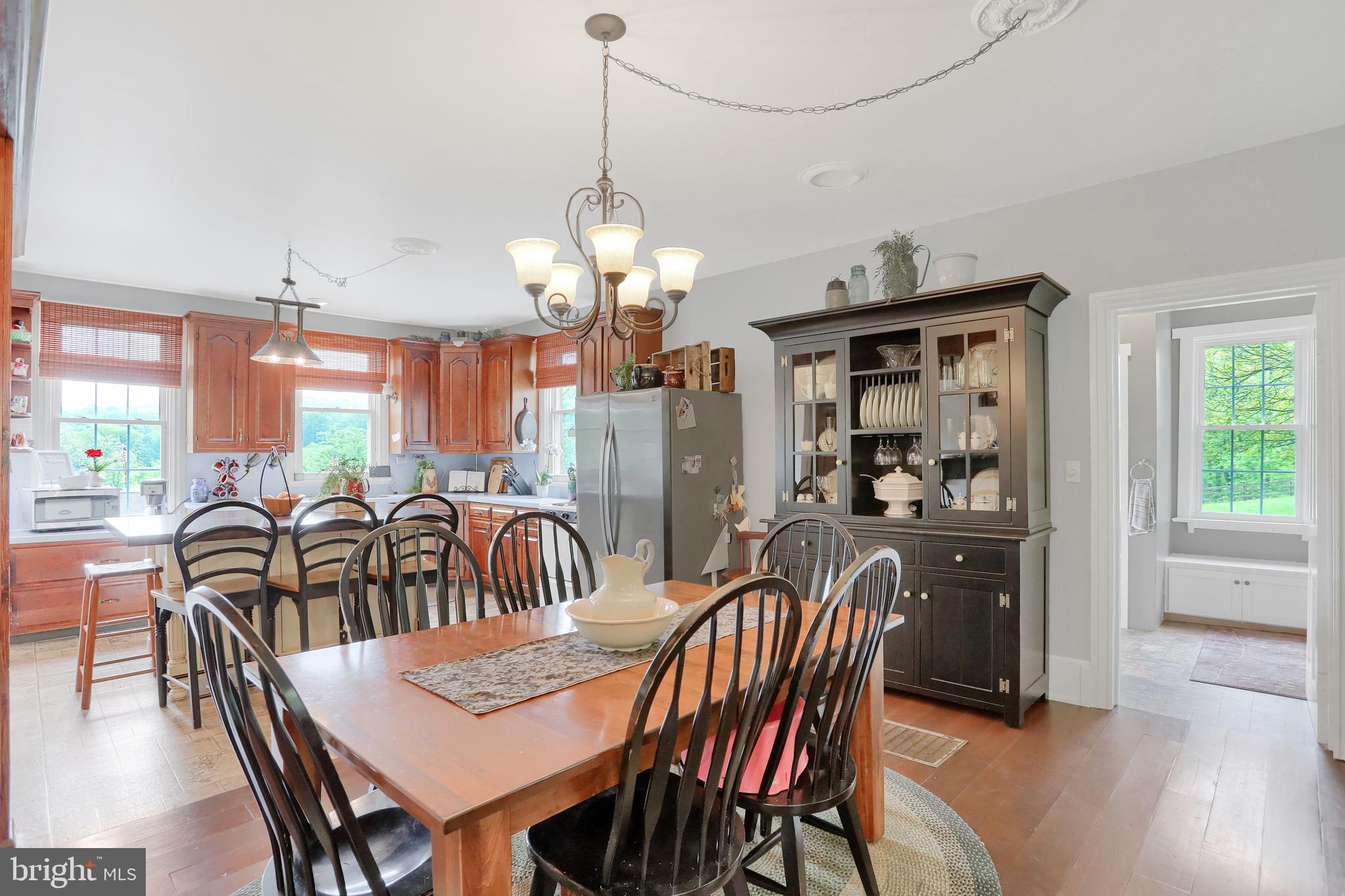355 Lyons Road Millerstown, PA 17062 - Photo 4 of 81 Gallery Image 4