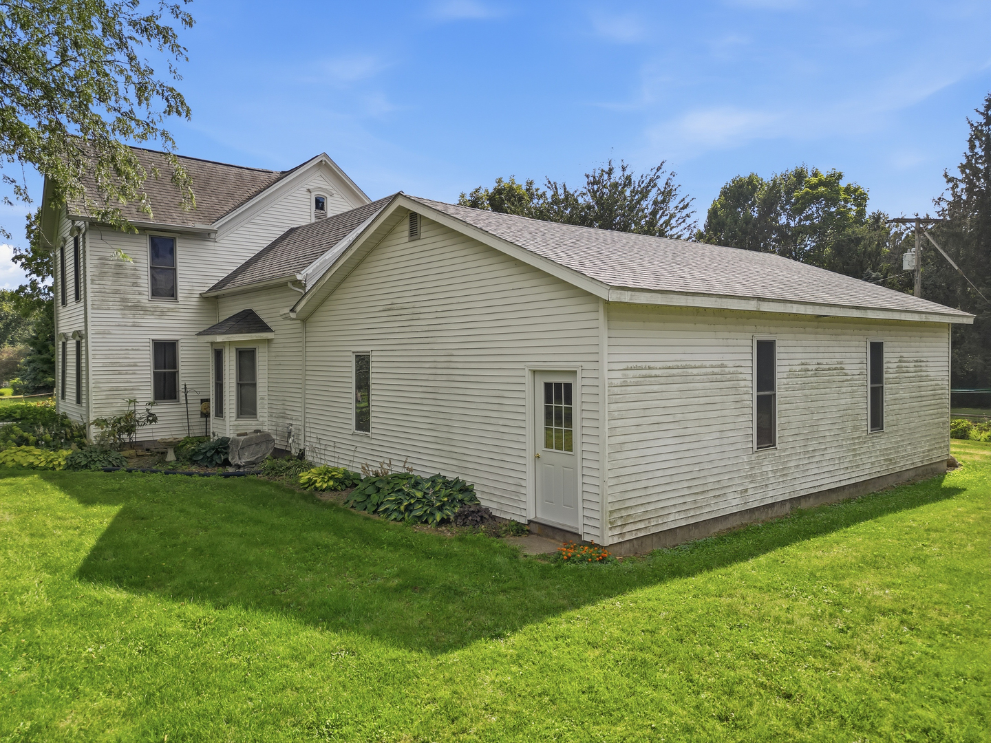 24654 Hazel Road Sterling, IL 61081 - Photo 15 of 41