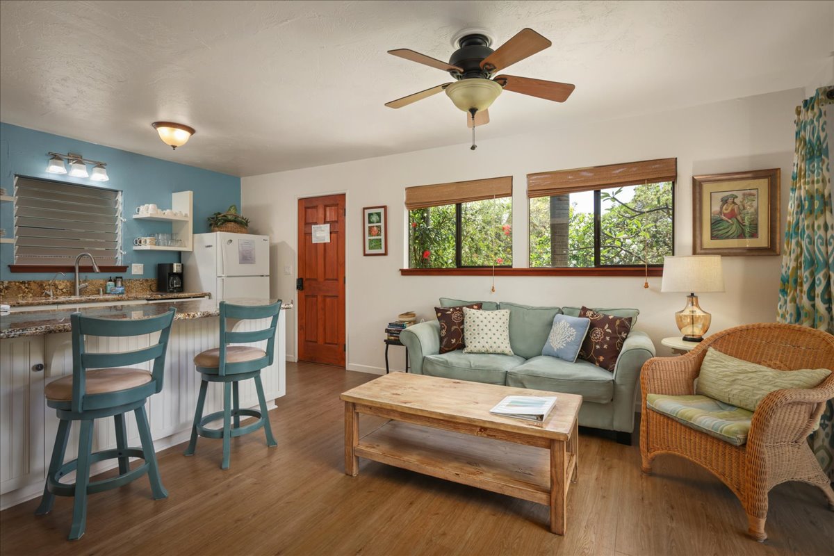 82-6289 Kahauloa Road Captain Cook, HI 96704 - Photo 2 of 27
