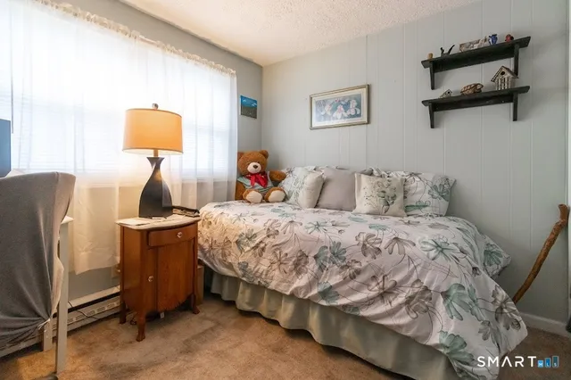 $420,000 | 1326 Meriden Avenue, Southington, CT 06489