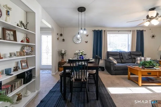 $420,000 | 1326 Meriden Avenue, Southington, CT 06489