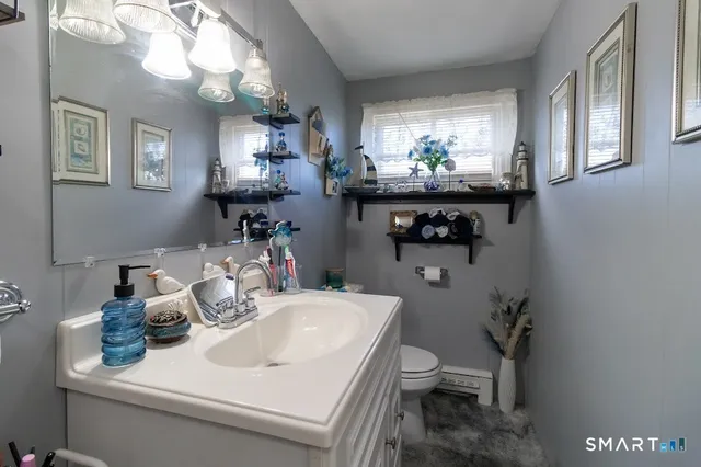 $420,000 | 1326 Meriden Avenue, Southington, CT 06489