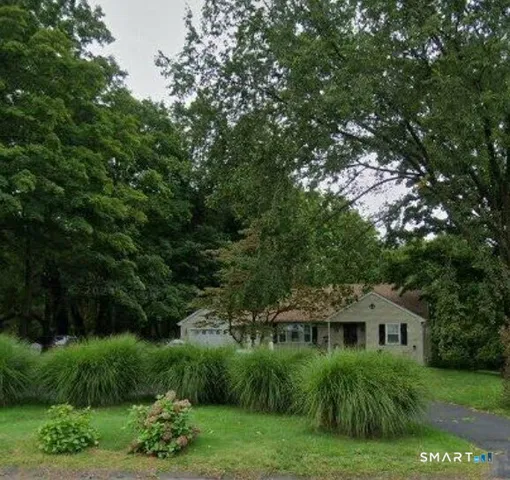 $420,000 | 1326 Meriden Avenue, Southington, CT 06489