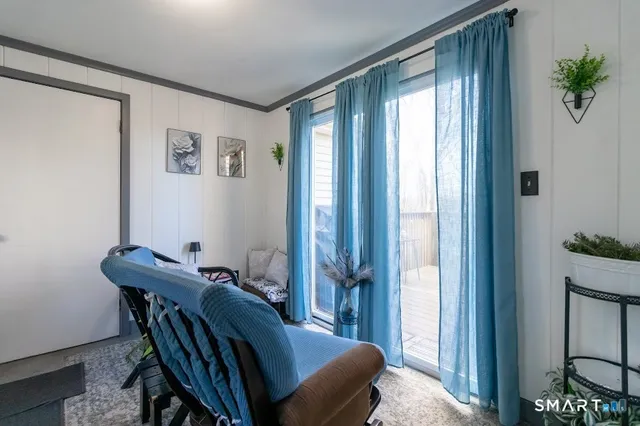 $420,000 | 1326 Meriden Avenue, Southington, CT 06489