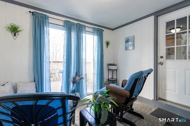 $420,000 | 1326 Meriden Avenue, Southington, CT 06489