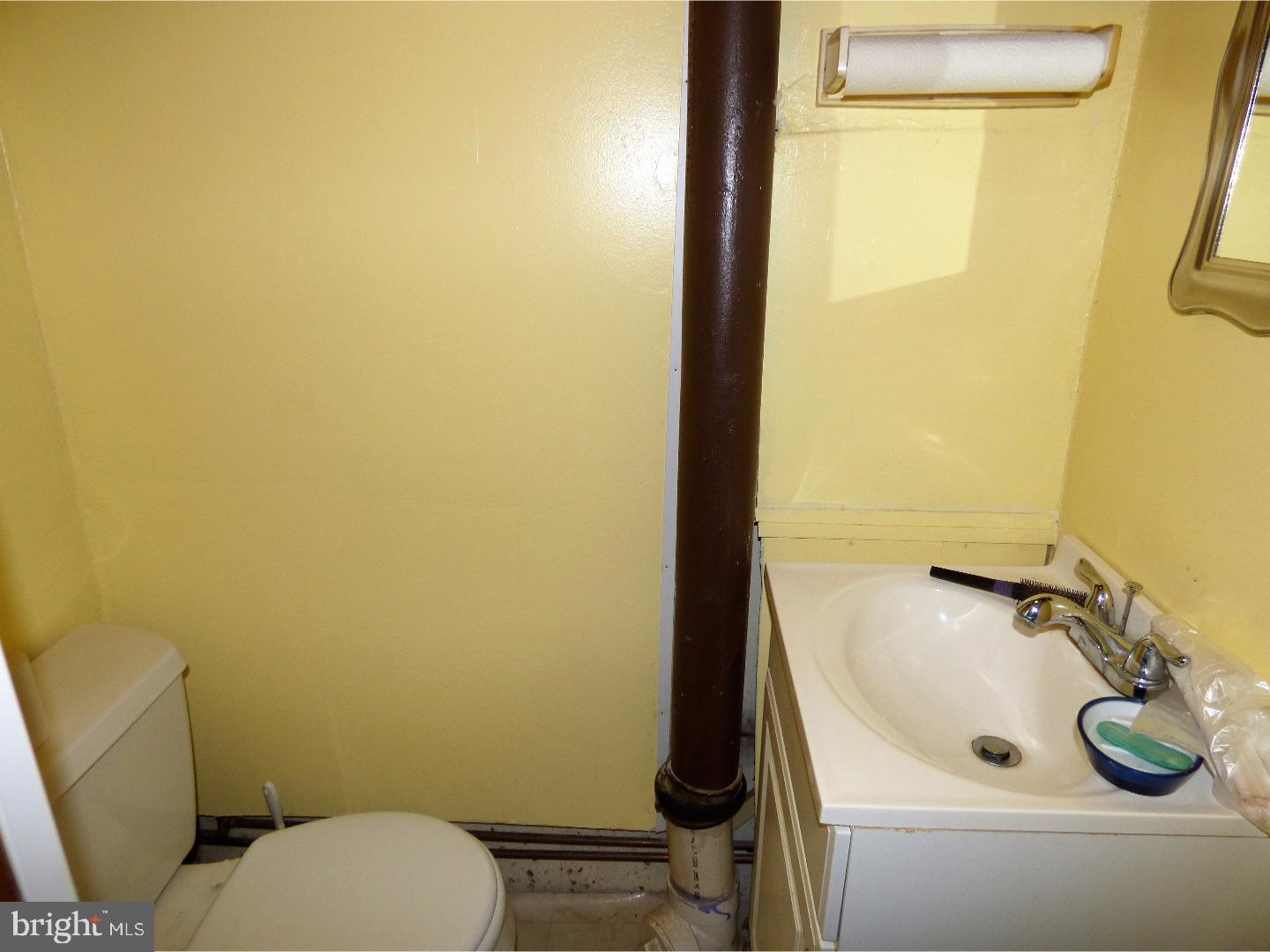 123 Stoney Hill Road Ridley Park, PA 19078 - Photo 16 of 18 Half Bath
