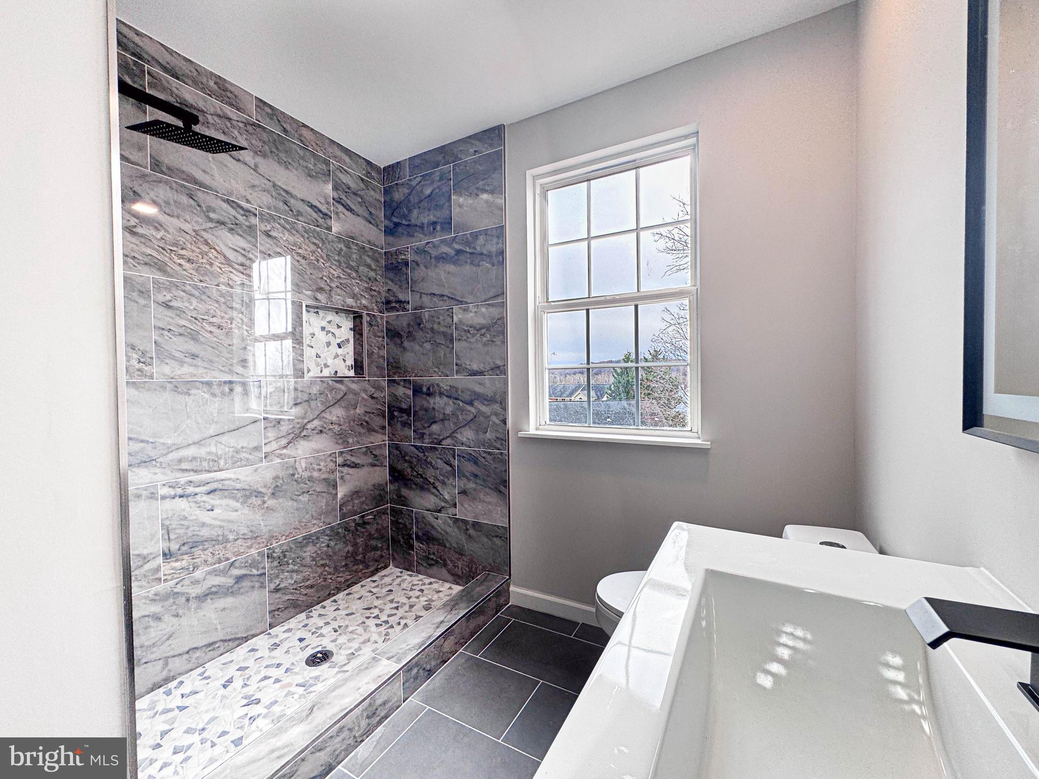 3411 Kidder Road Clinton, MD 20735 - Photo 67 of 90 Upper Level Bath 2