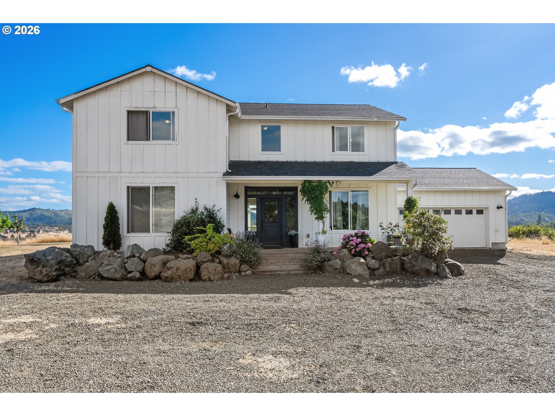635 Wil Way Winston, OR 97496 - Photo 2 of 48