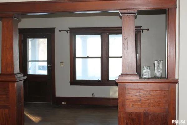 a view of front door