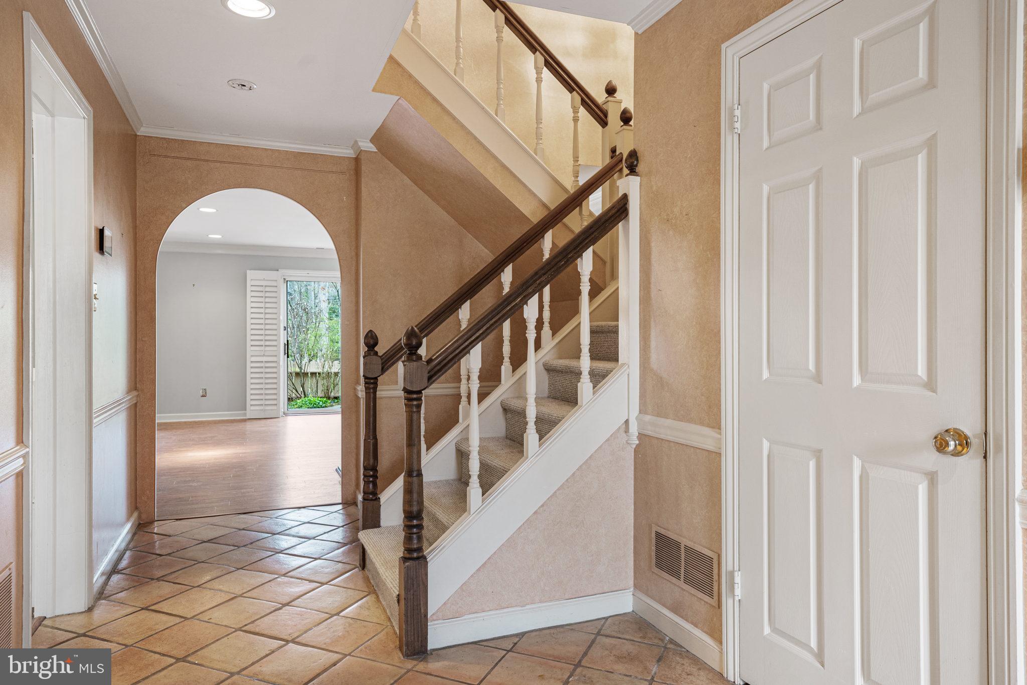 29 Sugar Knoll Drive Devon, PA 19333 - Photo 4 of 39