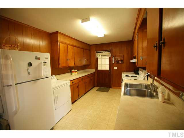 2709 Duke Homestead Road Durham, NC 27705 - Photo 6 of 15 Photo 6