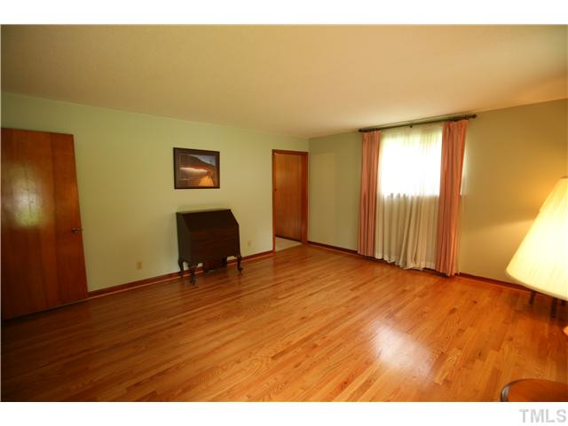 2709 Duke Homestead Road Durham, NC 27705 - Photo 10 of 15 Photo 10