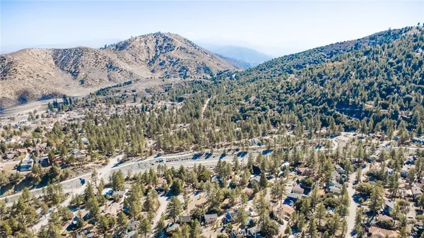 $78,000 | 5370 Desert View Drive, Wrightwood, CA 92397
