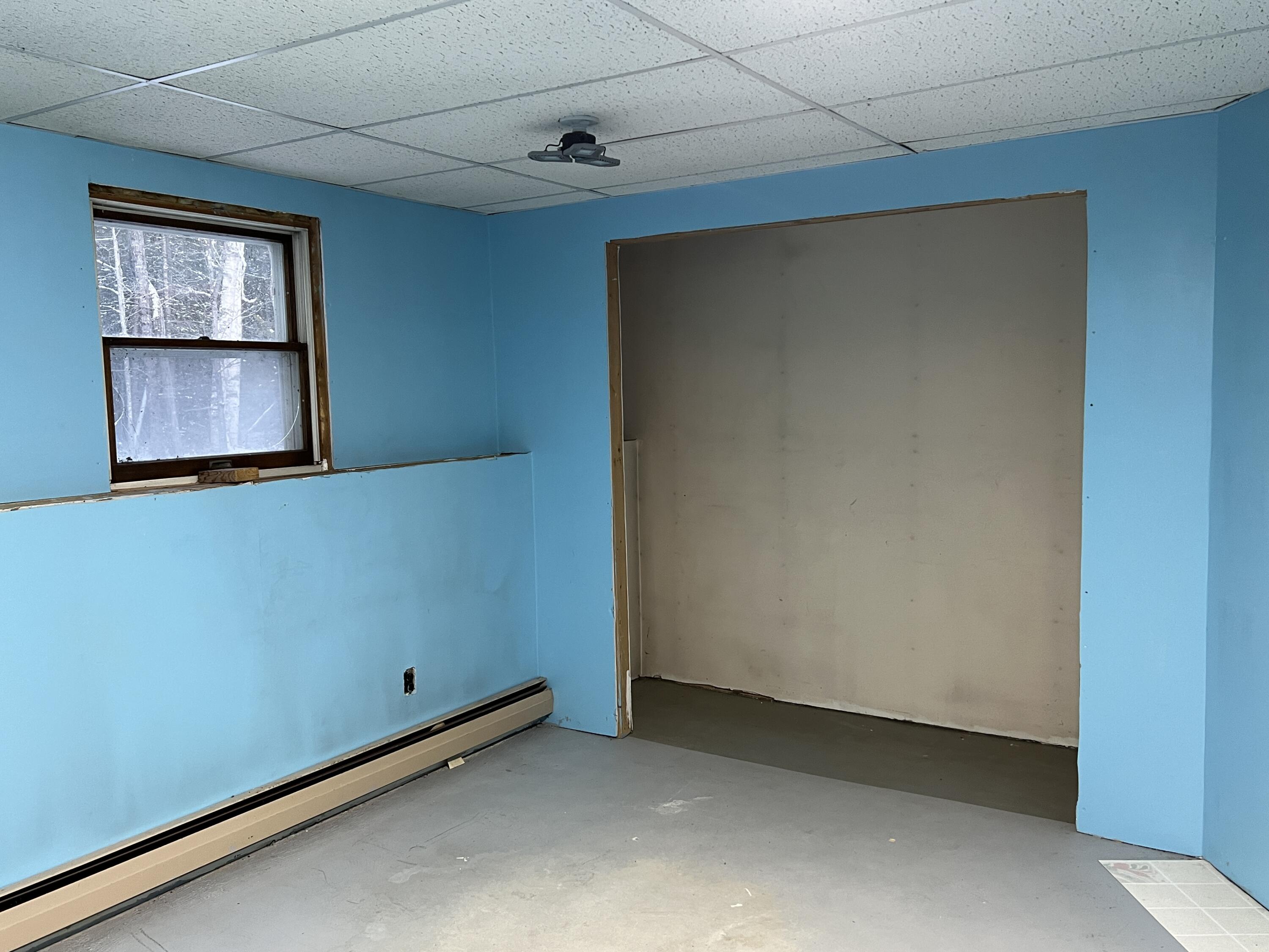 400 Poplar Street Millinocket, ME 04462 - Photo 20 of 27 IMG_3862