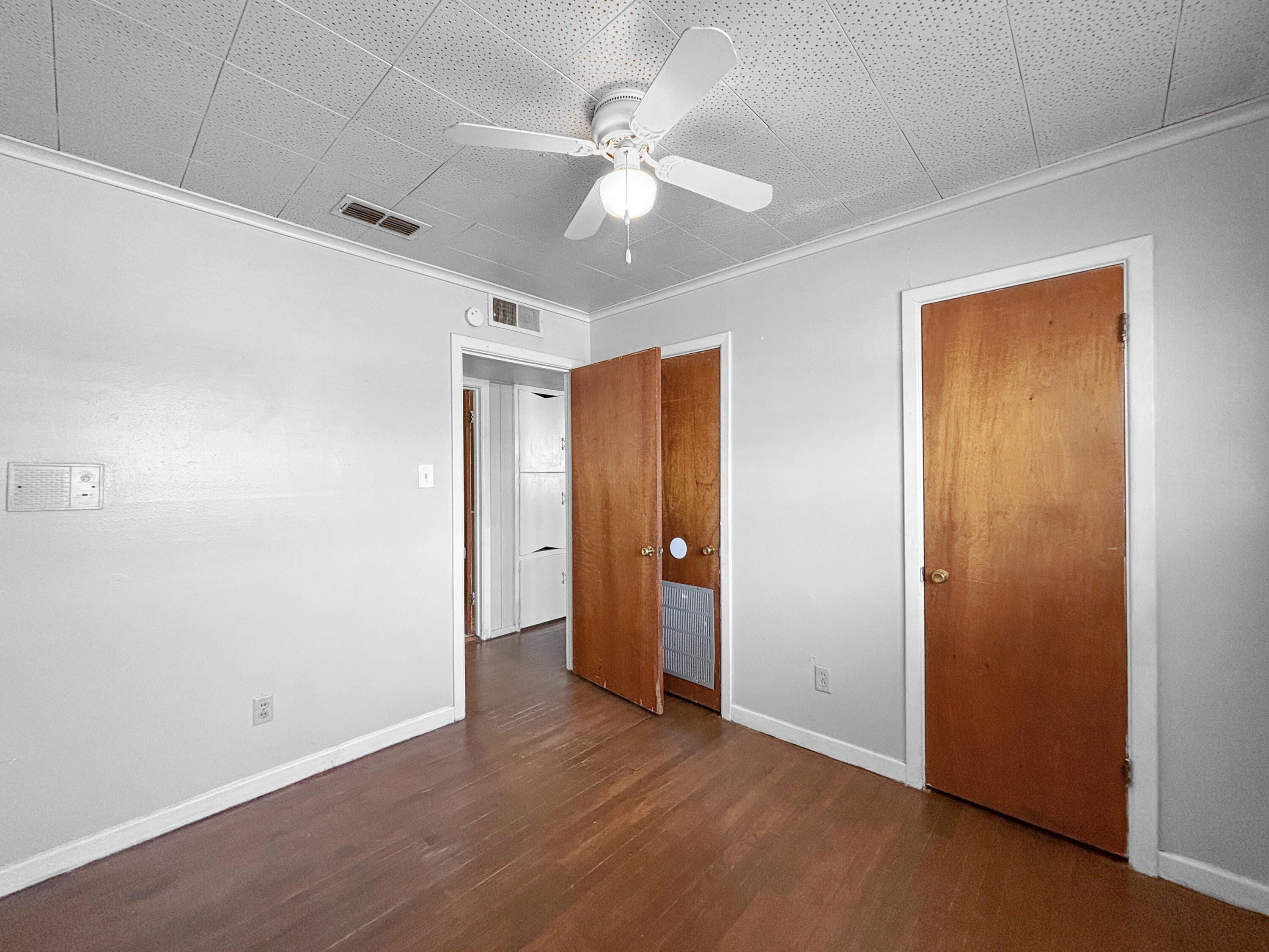 4411 45th Street Lubbock, TX 79414 - Photo 24 of 44 IMG_5611