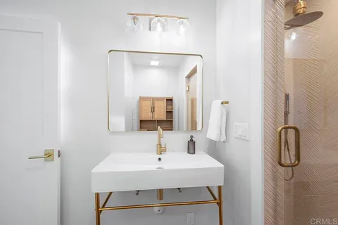 $2,125,000 | 4404 Voltaire Street, San Diego, CA 92107