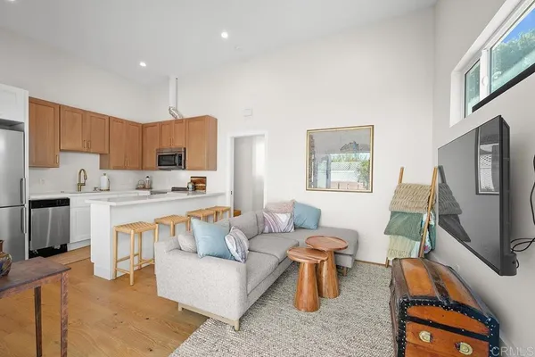 $2,125,000 | 4404 Voltaire Street, San Diego, CA 92107