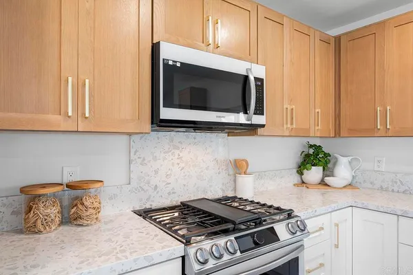 $2,125,000 | 4404 Voltaire Street, San Diego, CA 92107