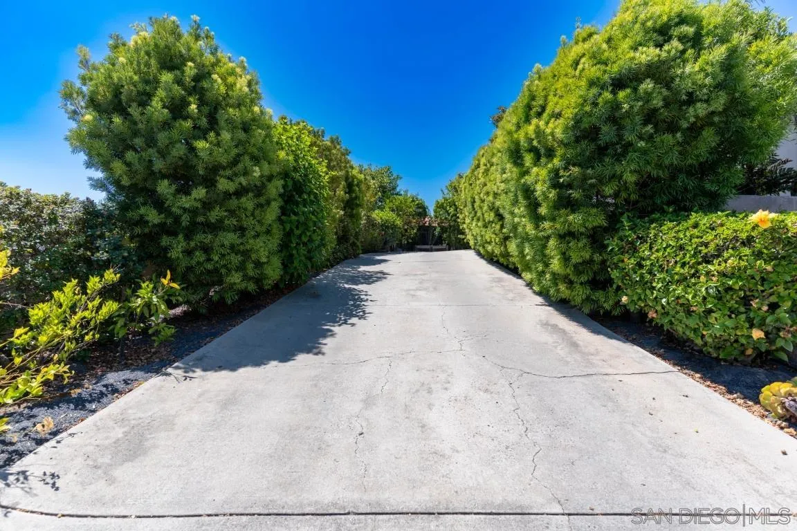 907 Ridge Heights Drive Fallbrook, CA 92028 - Photo 59 of 70