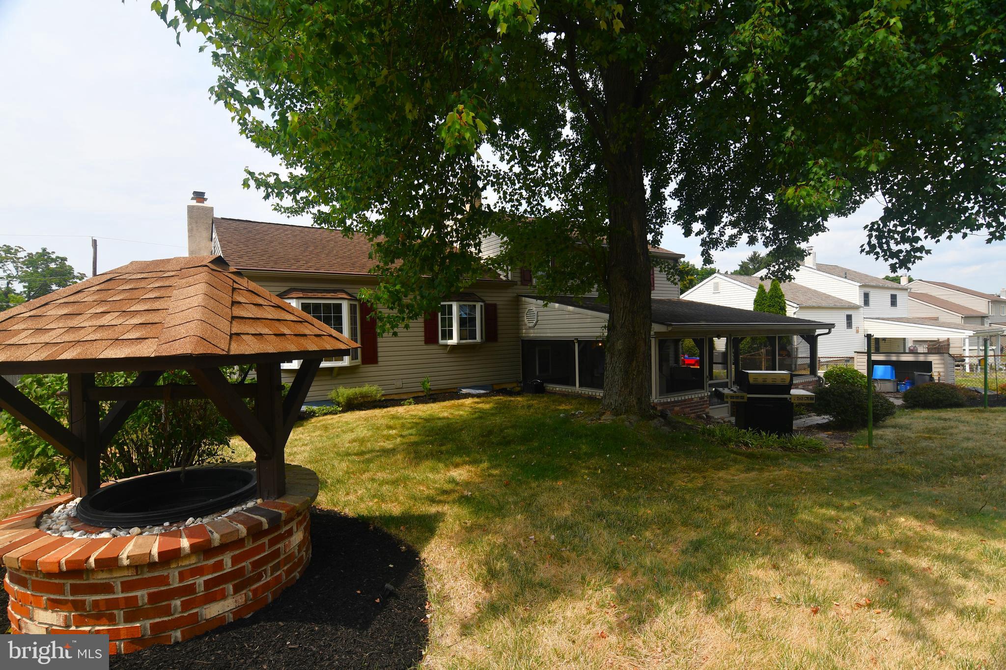 811 Phillips Road Warminster, PA 18974 - Photo 25 of 33