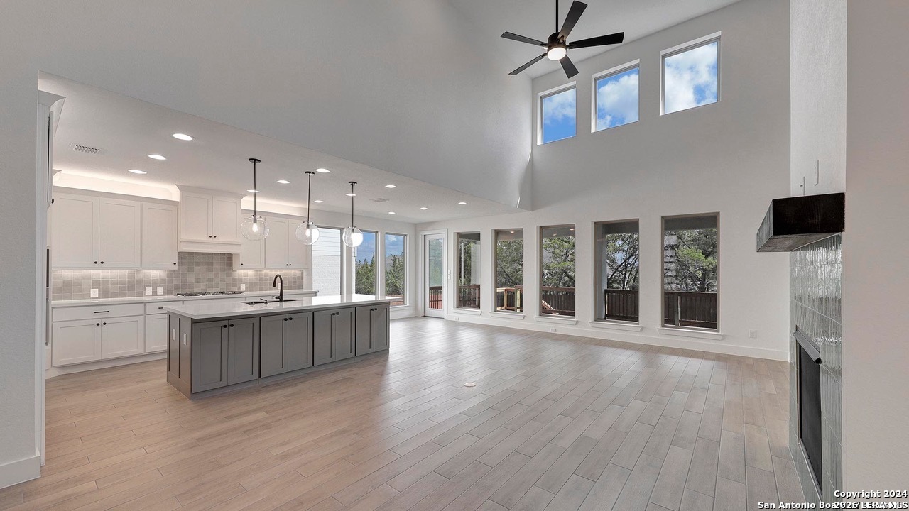 28510 Inverness Pass Boerne, TX 78006 - Photo 5 of 14