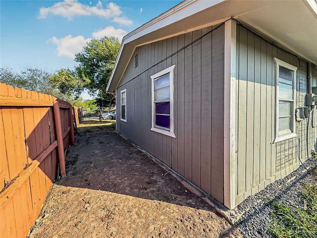 5605 North Sugar Road Pharr, TX 78577 - Photo 4 of 16